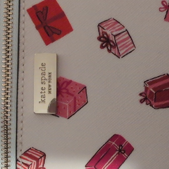 Kate Spade New Pink Gifts Double Zip Wristlet - Picture 2 of 7
